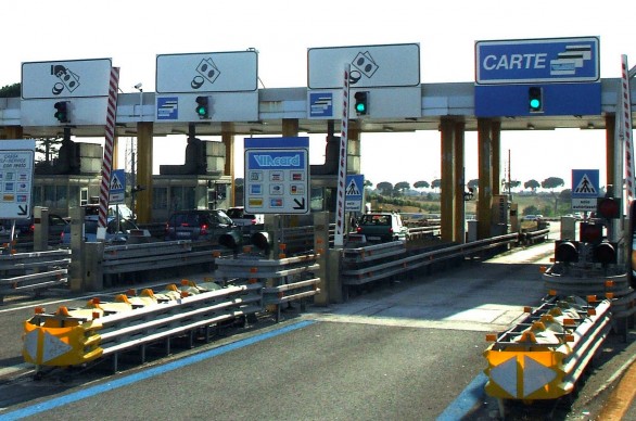 casello-autostrada.jpg