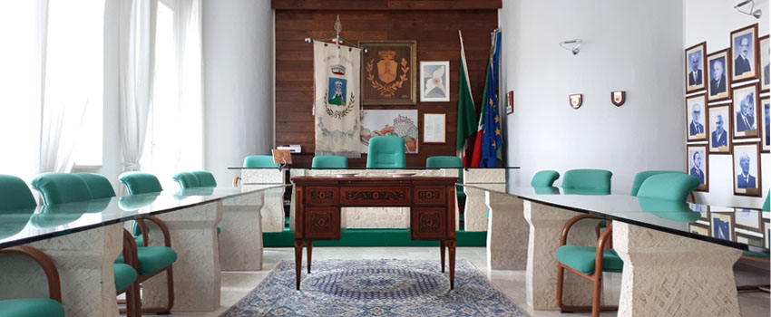SalaConsiliareCasoli.jpg
