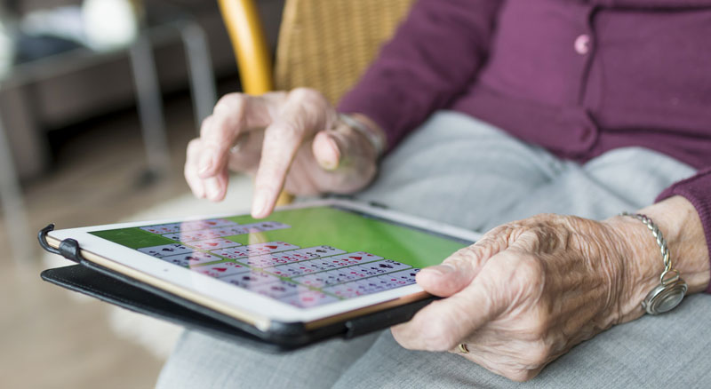 migliori-tablet-per-anziani-apple-notizie.jpg